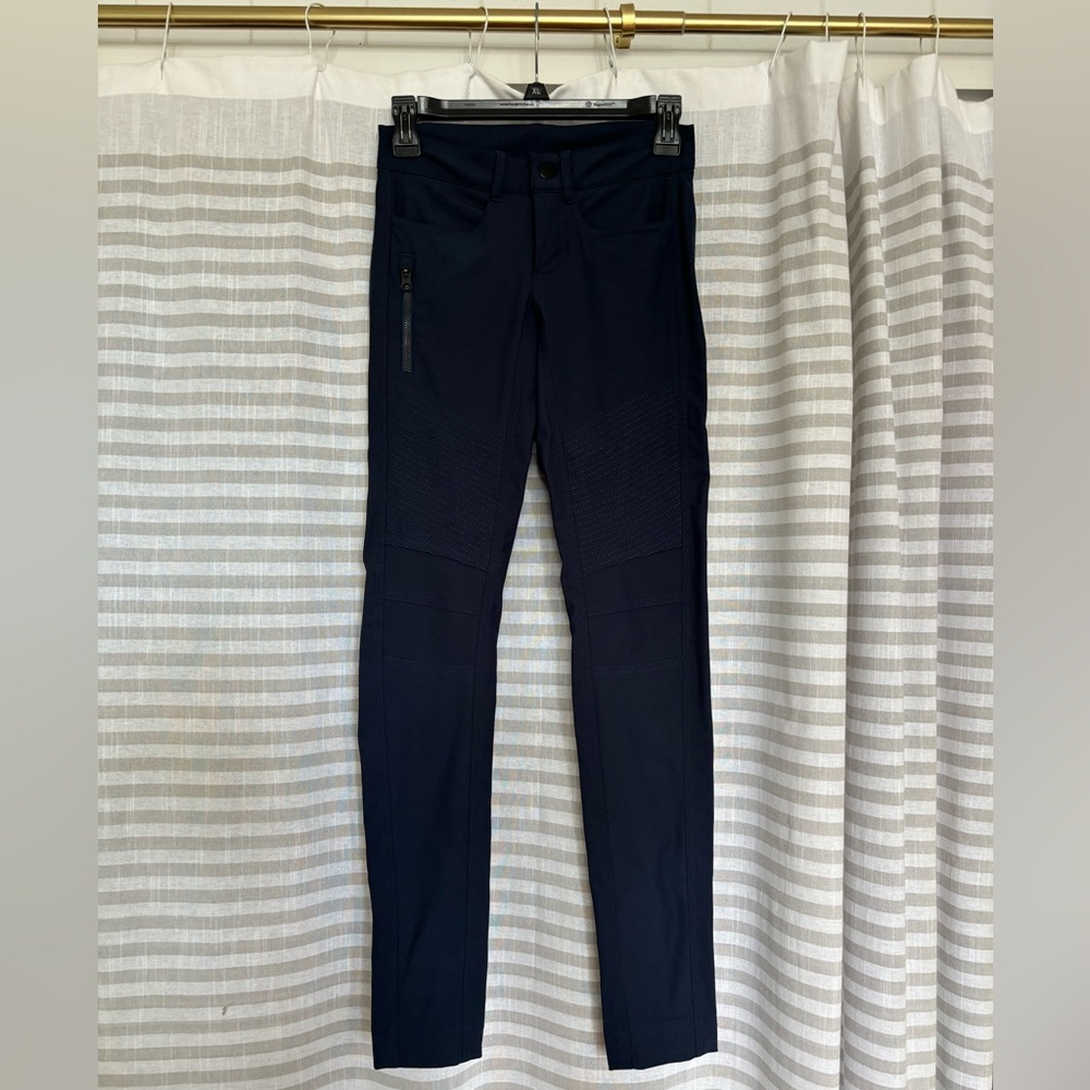 Lulu Lemon Navy Blue Pants
